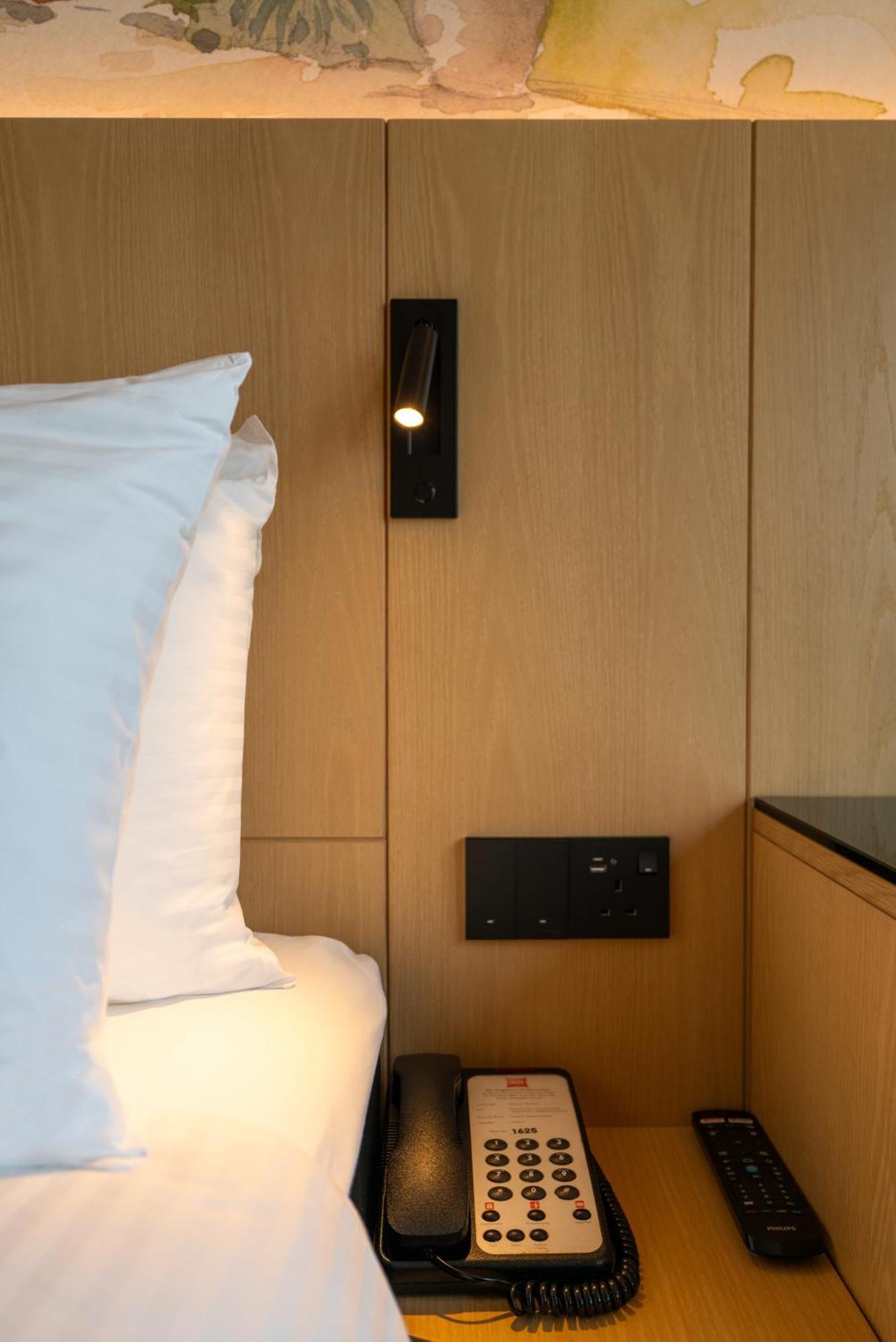 Ibis Singapore On Bencoolen - Newly Renovated מראה חיצוני תמונה